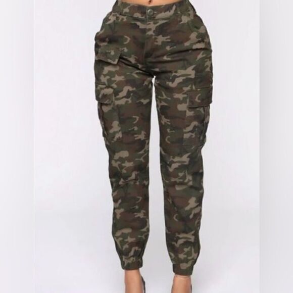Fashion Nova Denim - Cadet Camp Pants - Camo- Worn Once